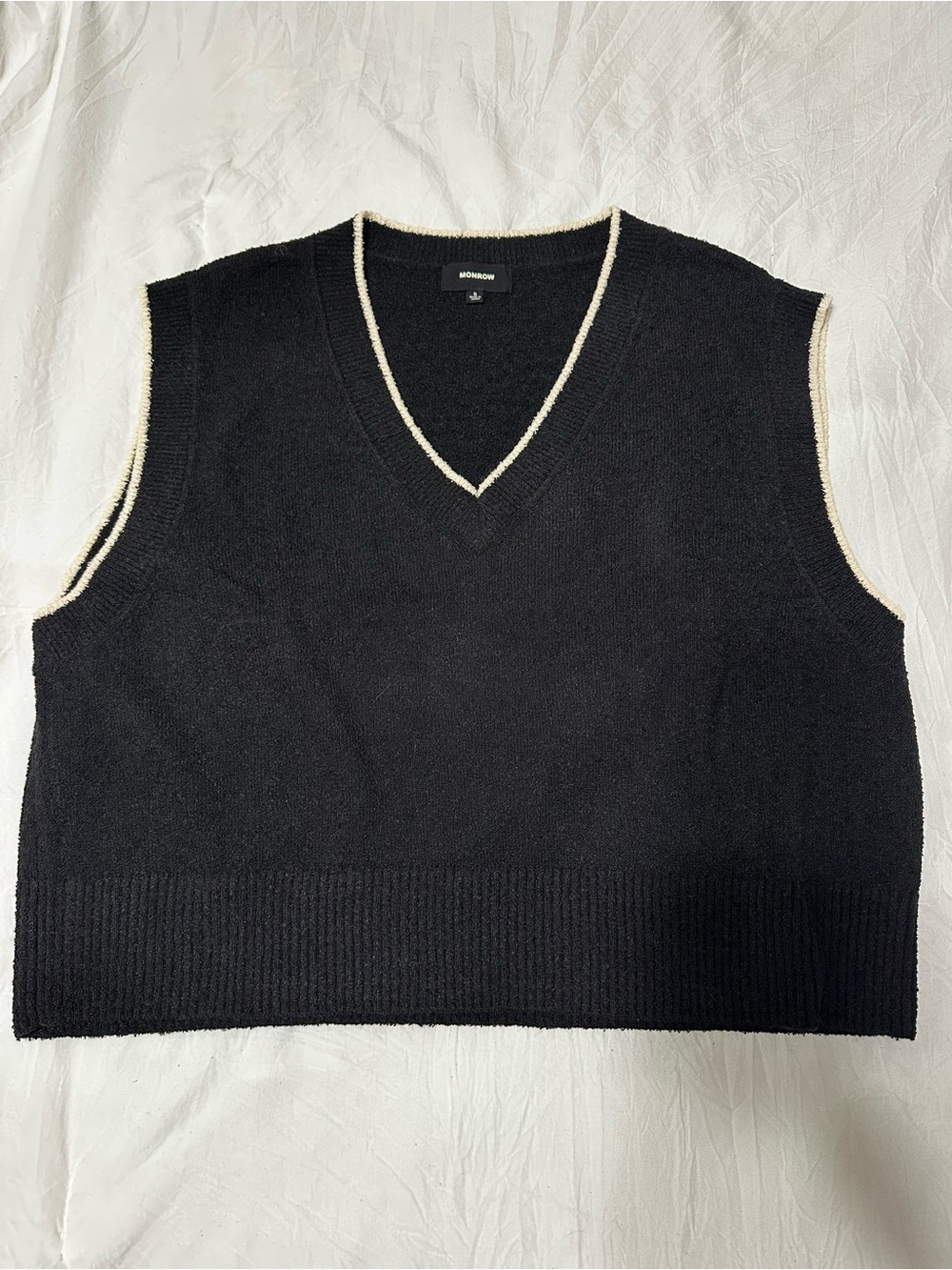 Monrow Black V-Neck Sweater Vest with Cream Trim